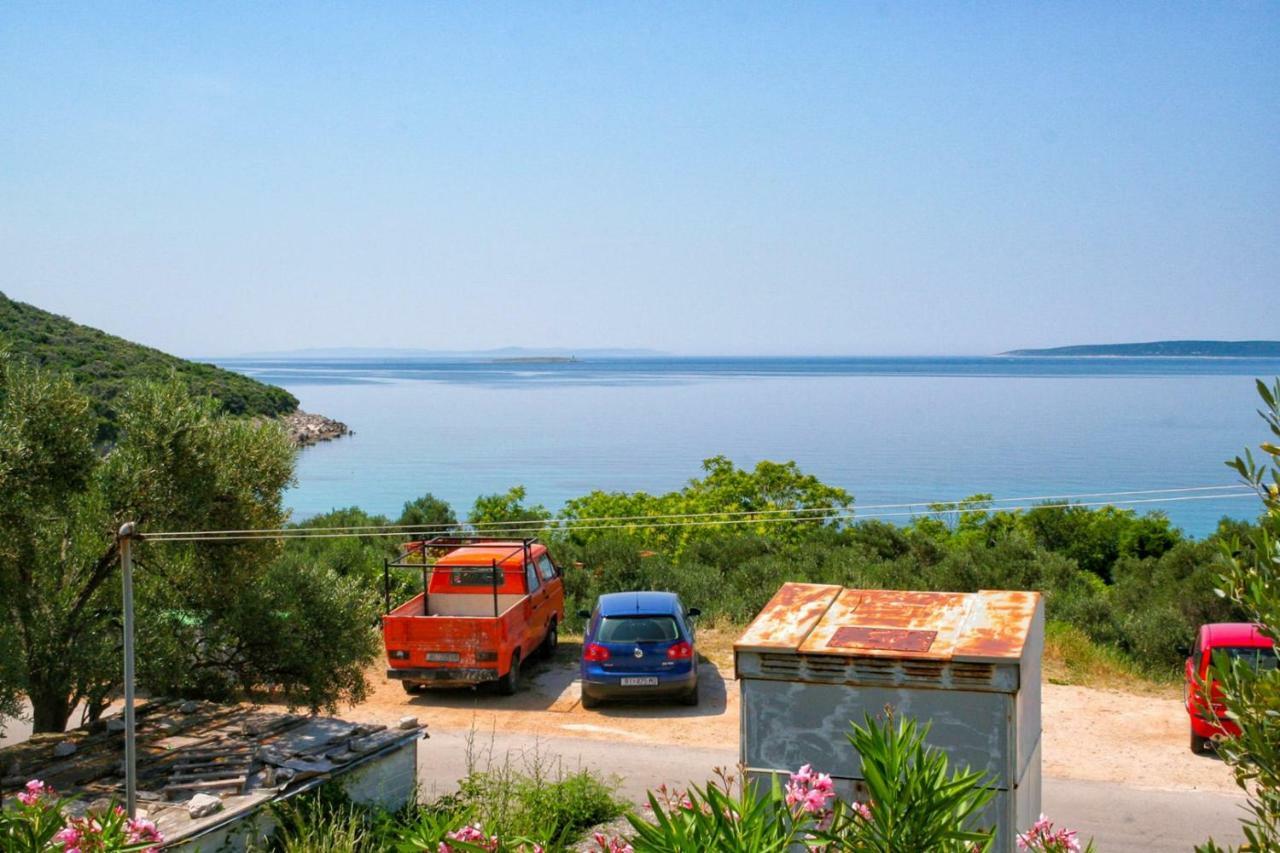 Apartments Nona, Miholascica Exterior foto